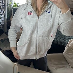 Nike USA Olympics, track and field Light Gray Hoodie with Flag zip up rare